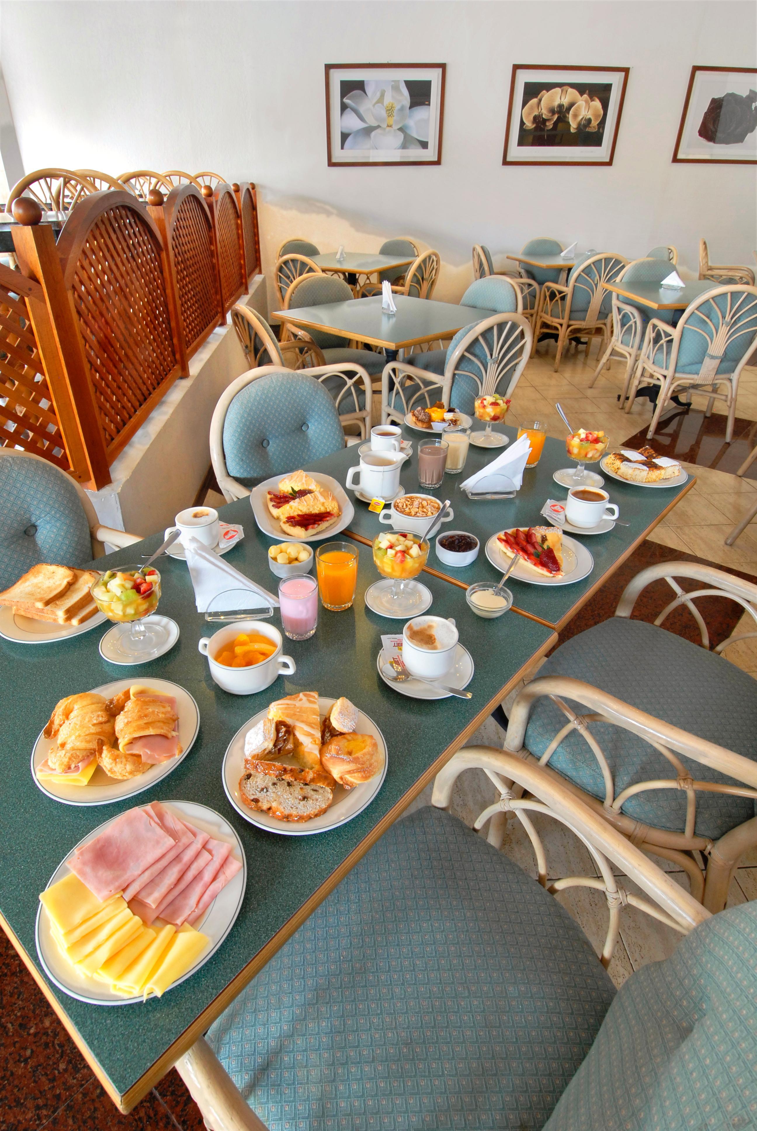 פונטה דל אסטה Golden Beach Resort & Spa מראה חיצוני תמונה